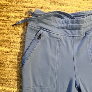 JAANUU Scrub Set l Ceil Blue l Small